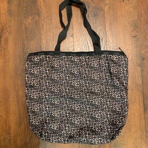 LeSportsac Easy Carry Tote
